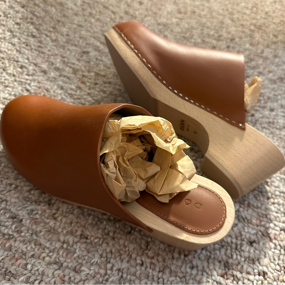 Doen Brand New Mule Clog